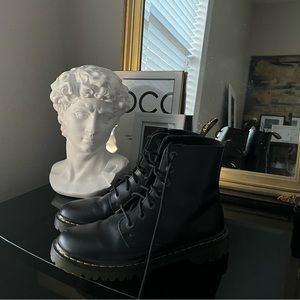 Dr. Martens Luana Boots